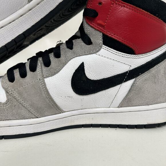Nike Air Jordan 1 Retro High “Light Smoke Grey” - Picture 8 of 10
